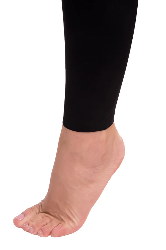 ACTIVE leggings - Slimming compression leggings that prevent water  retention in the body, cellulite and swelling of the legs 